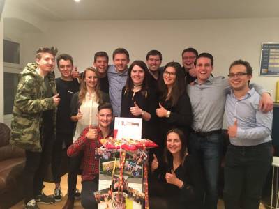 Wahlkampfabschlussparty im JUterrain