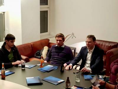 Diskussion mit Florian Graf MdA